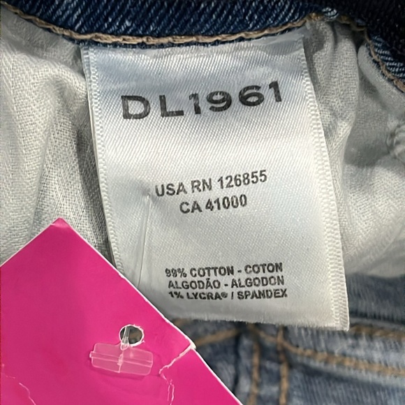 DL1961 Girls denim Jeans. Straight, High Rise. NWT, girls Size 14 - Picture 11 of 13